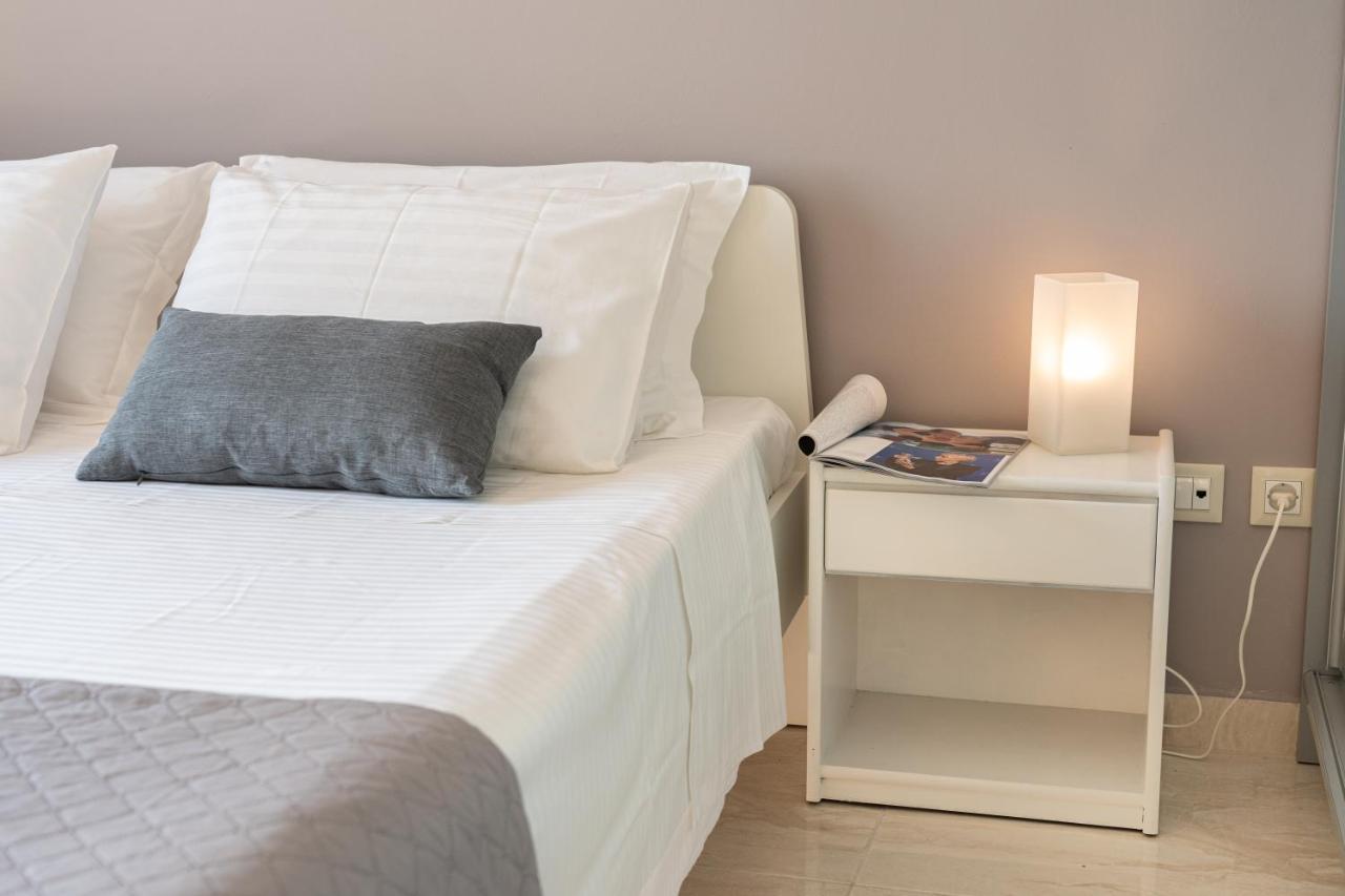 Lourdas Bay View Simotata Ngoại thất bức ảnh