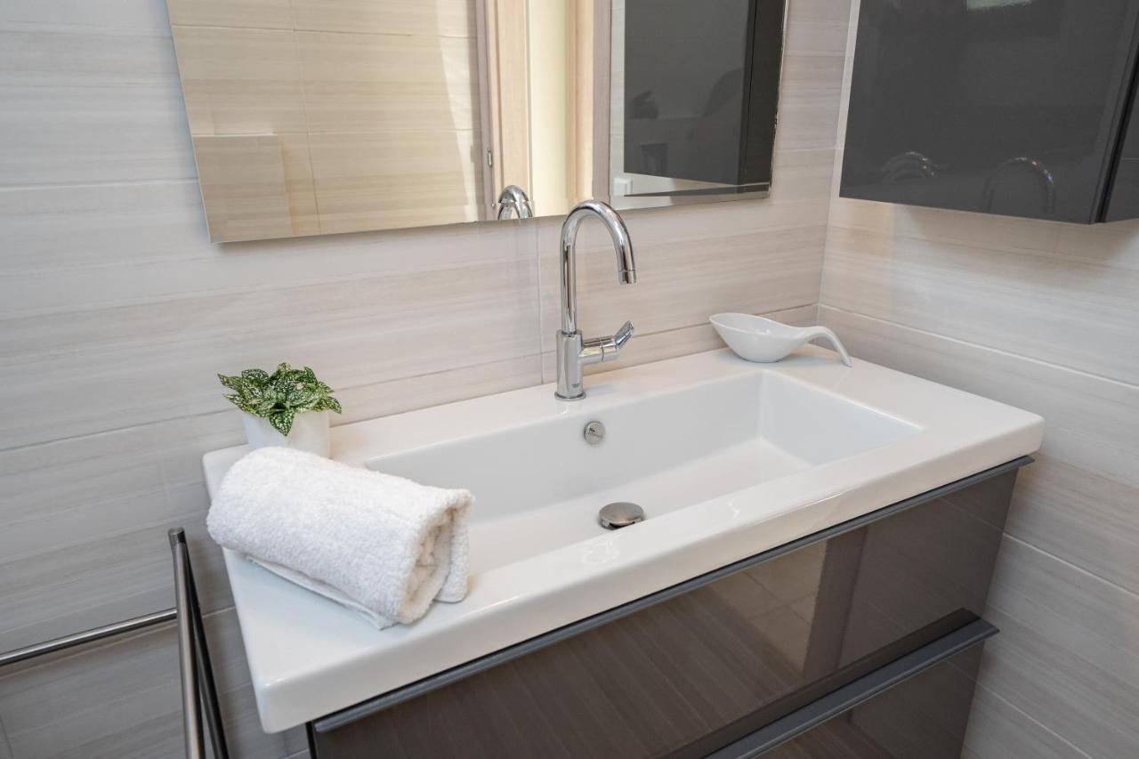 Lourdas Bay View Simotata Ngoại thất bức ảnh